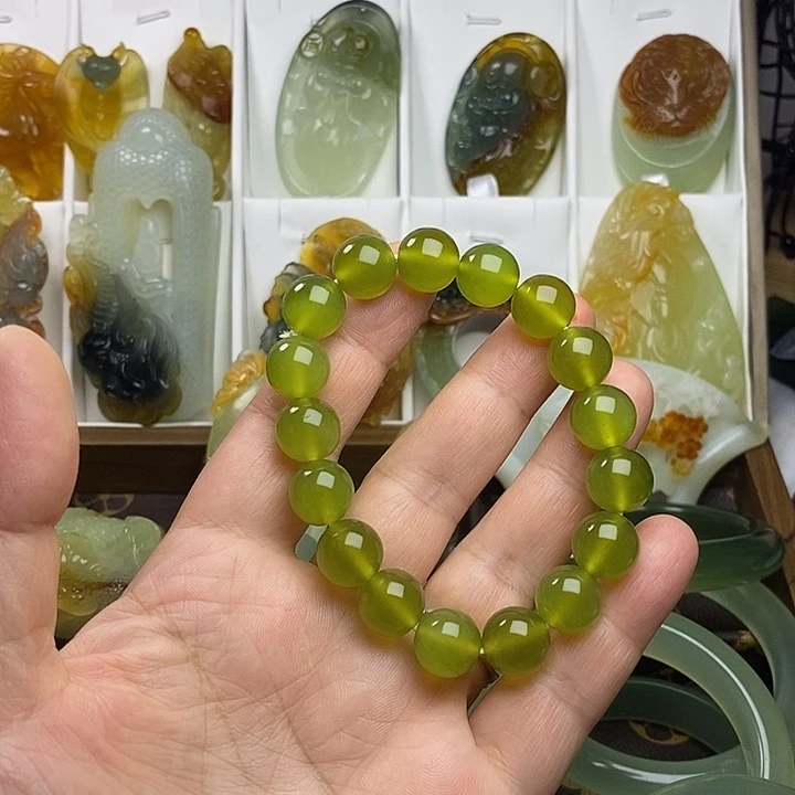 蛇纹石玉未镶嵌手链