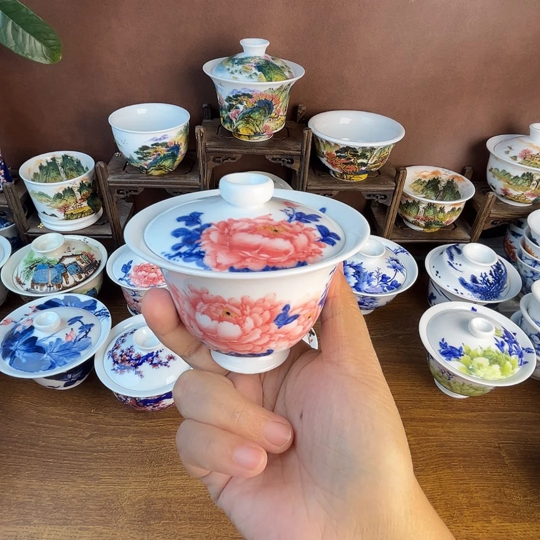 忠意堂釉下彩红牡丹盖碗