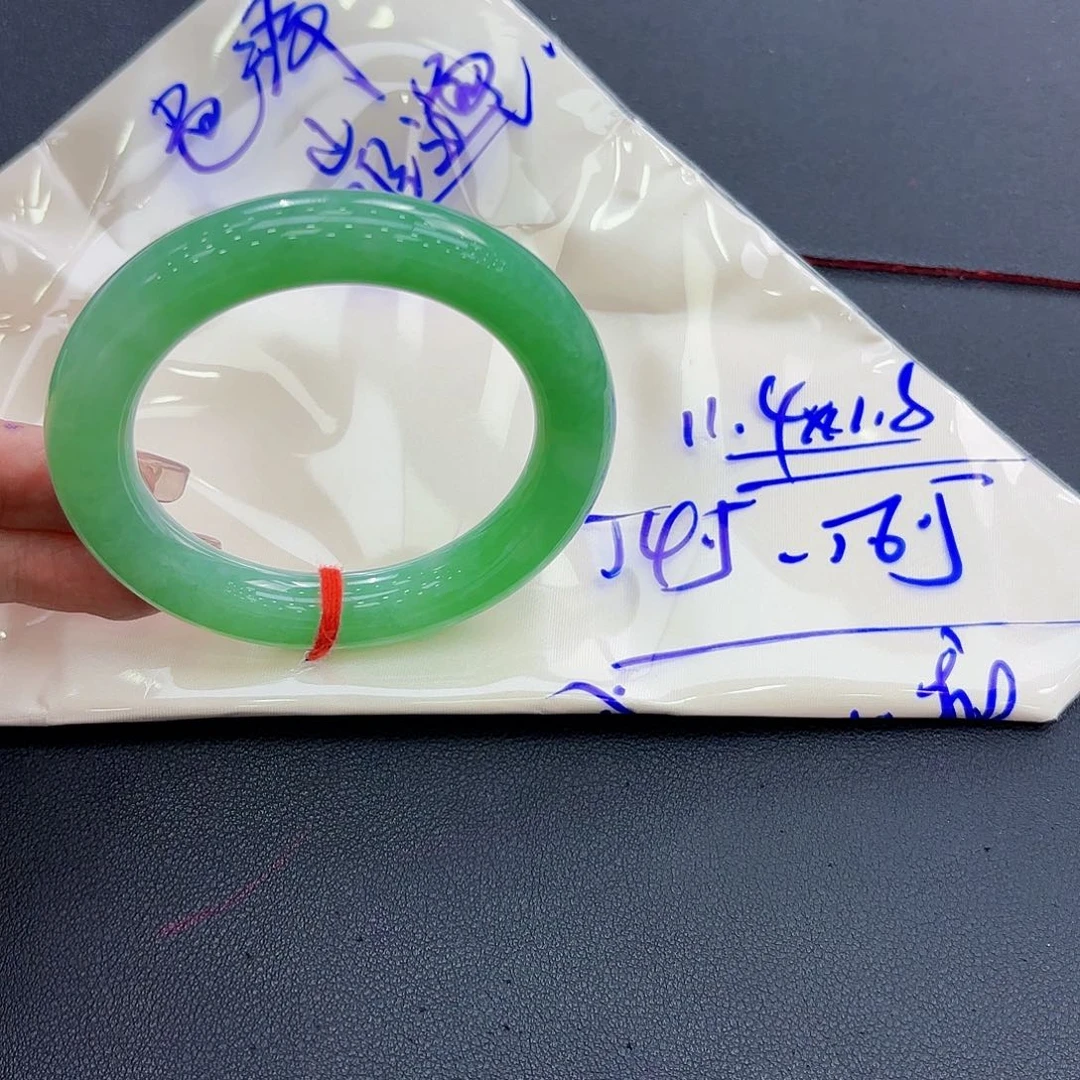 翡翠手镯未镶嵌陈*精品•圈口54/56