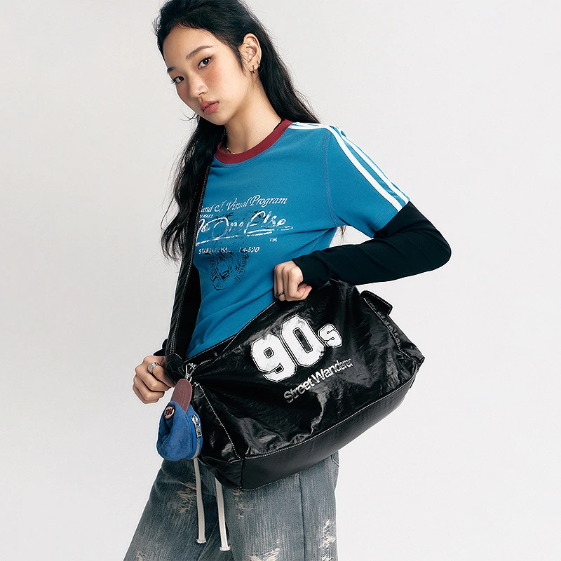 NO ONE ELSE美式复古女装新年红字母PU斜挎包男女春季便携单肩包