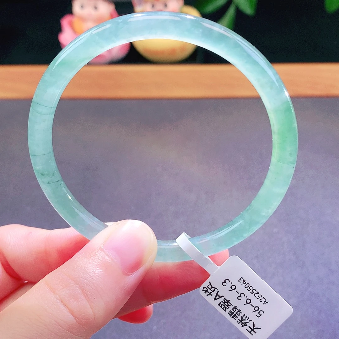 翡翠未镶嵌手镯天然翡翠