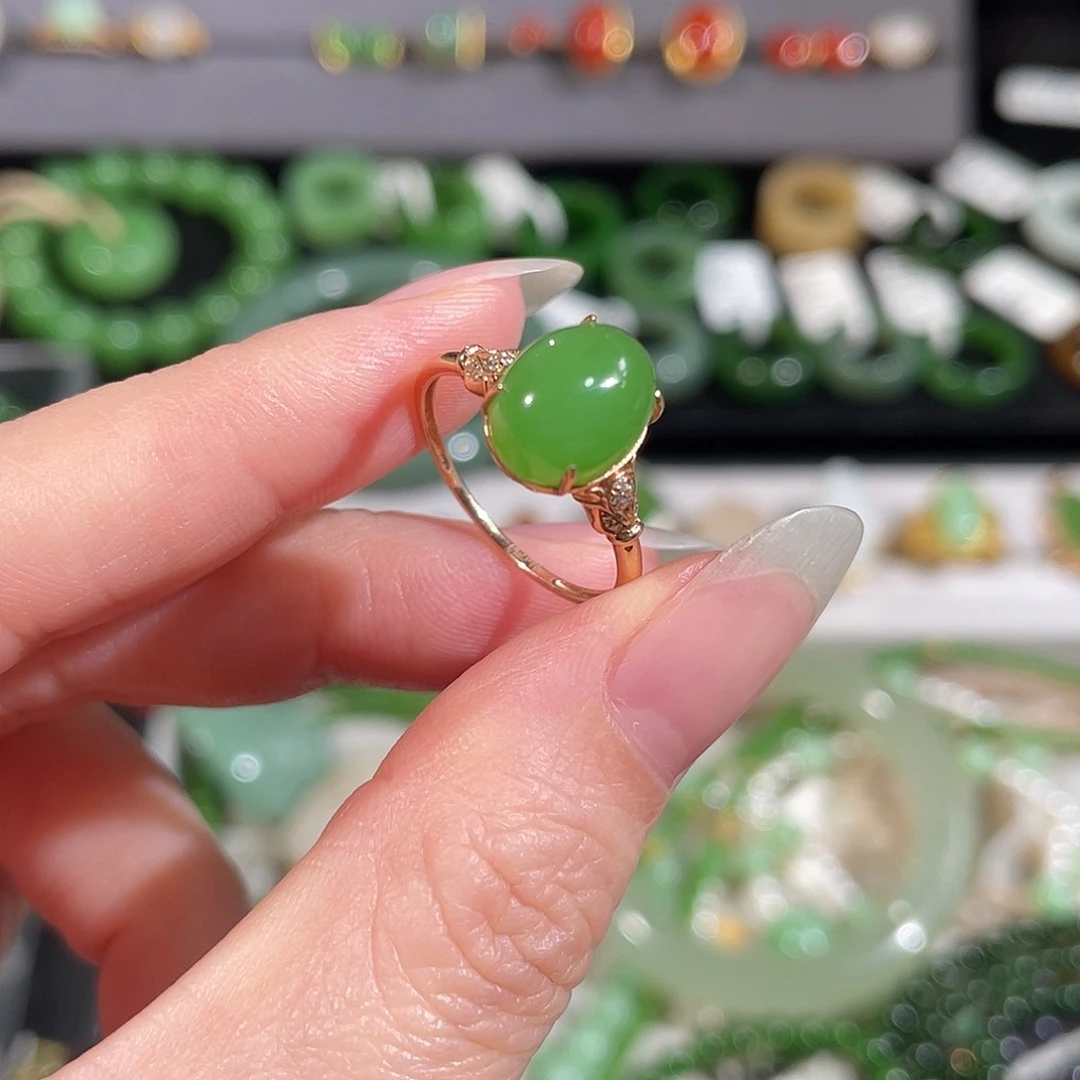 和田玉（碧玉）18K金镶嵌戒指