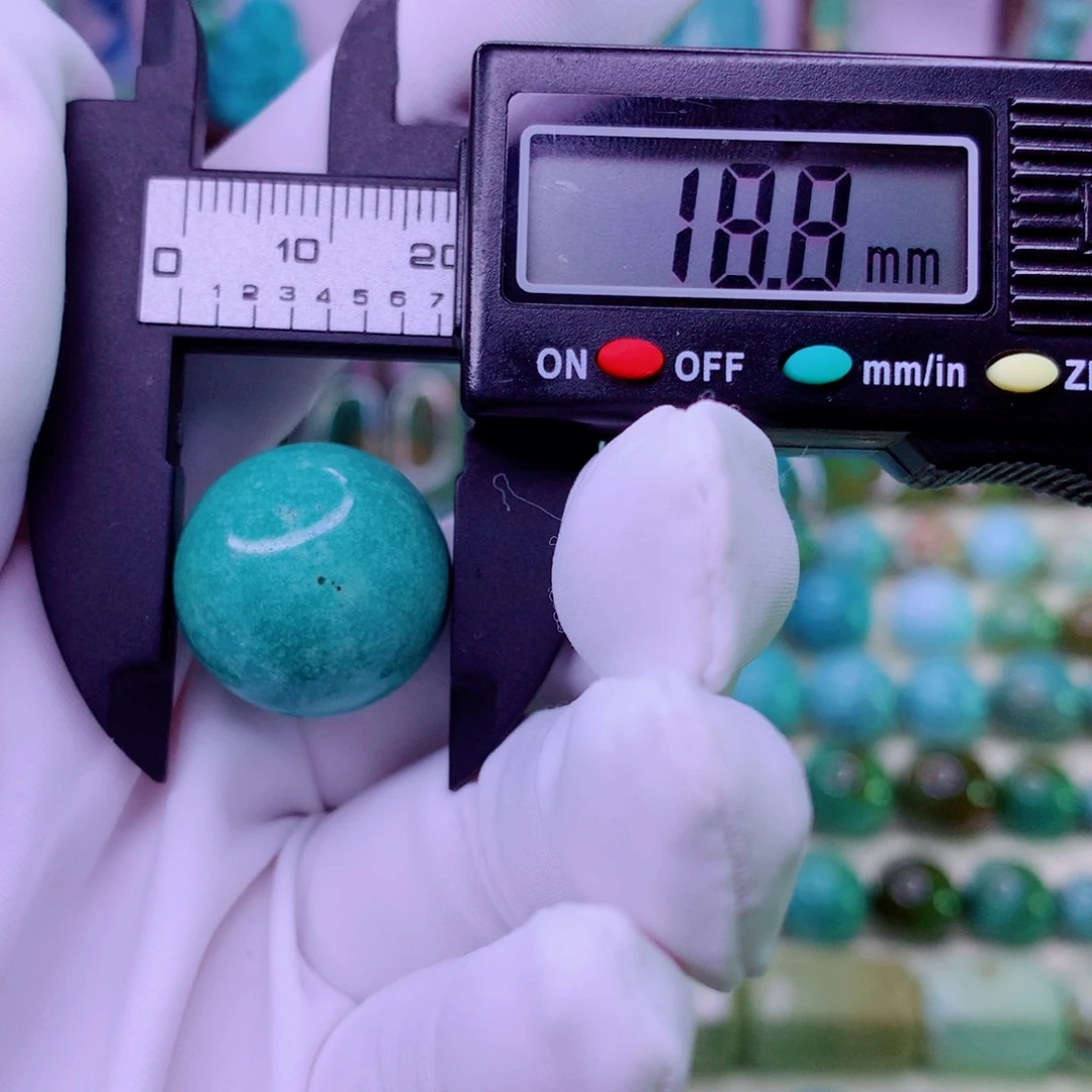 绿松石未镶嵌原矿绿松石