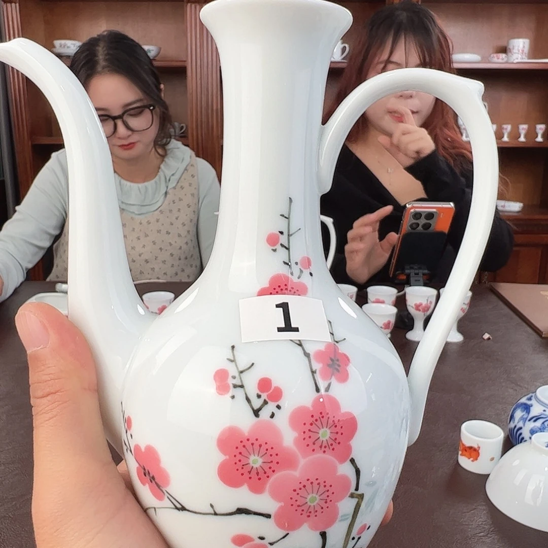 倦***）瓷柴窑翠竹红梅酒壶微瑕裂痕