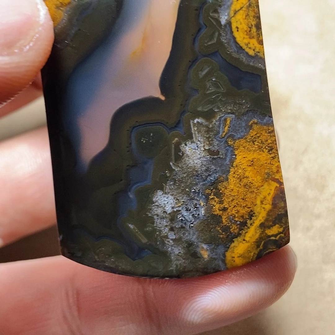 玛瑙/玉髓颈饰未镶嵌往***丁