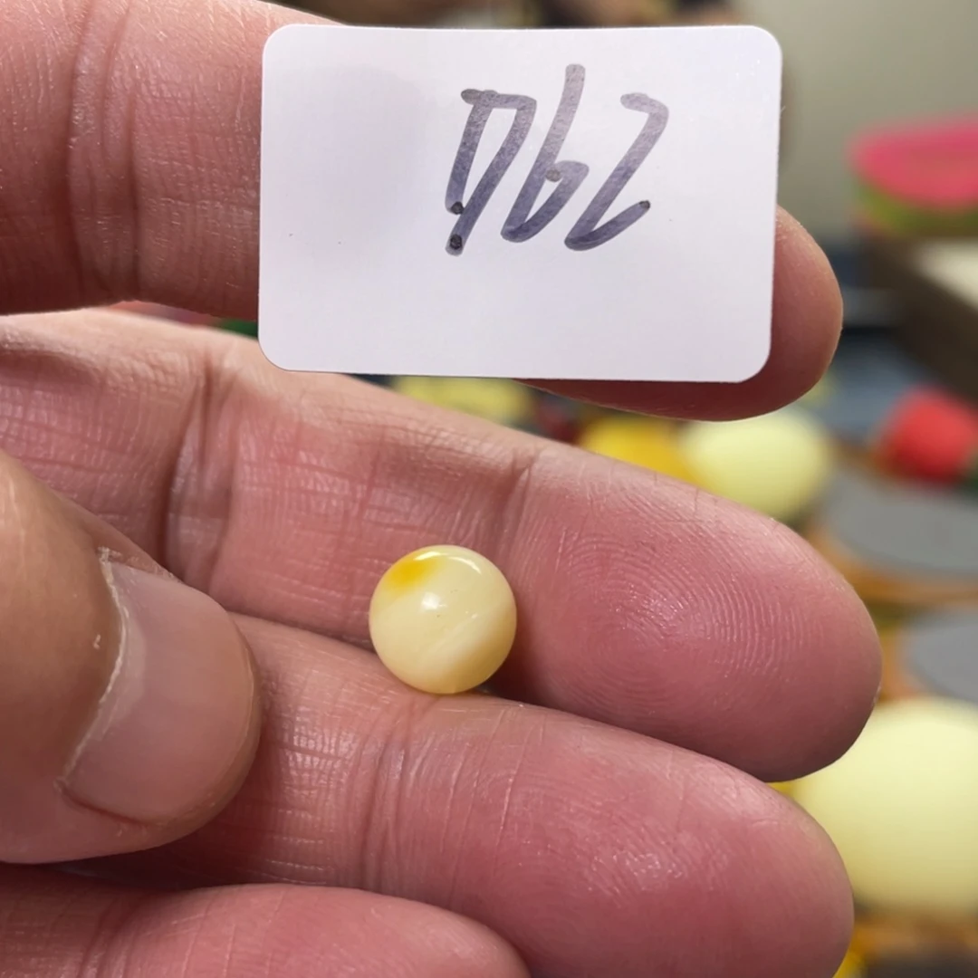 手链琥珀未镶嵌多样性发，发其中一件