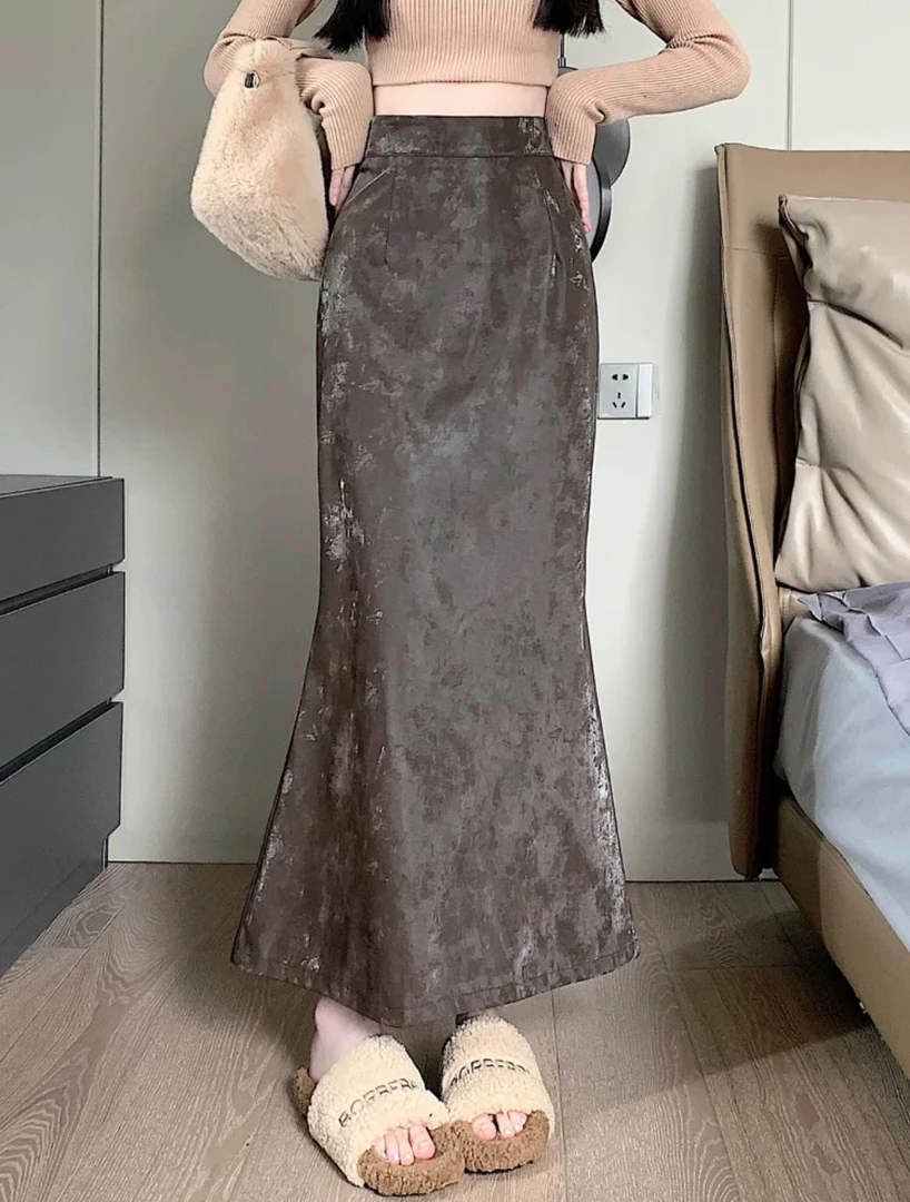 暗纹提花仿PU皮半身裙女秋冬高腰显瘦包臀裙后开叉鱼尾裙休闲半裙