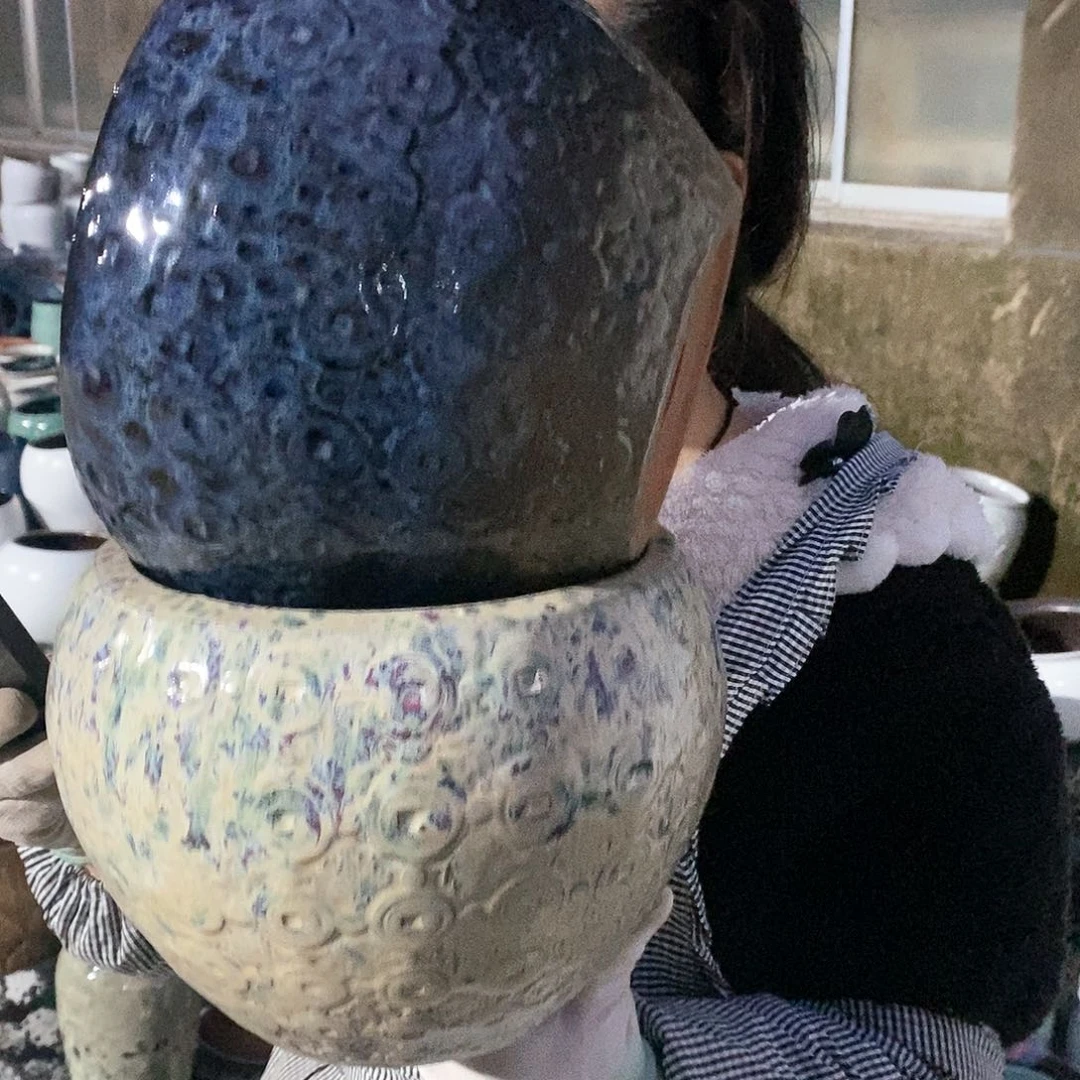 红泥花盆瑕疵口18高18