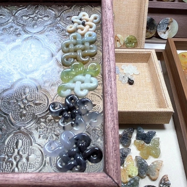 S***.蛇纹石玉合金颈饰