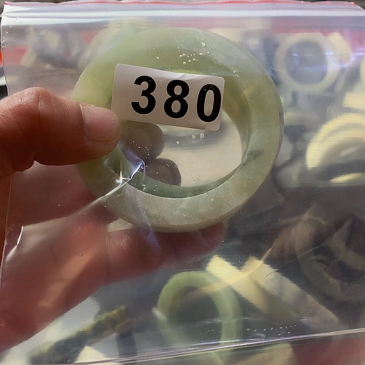 蛇纹石玉原未镶嵌