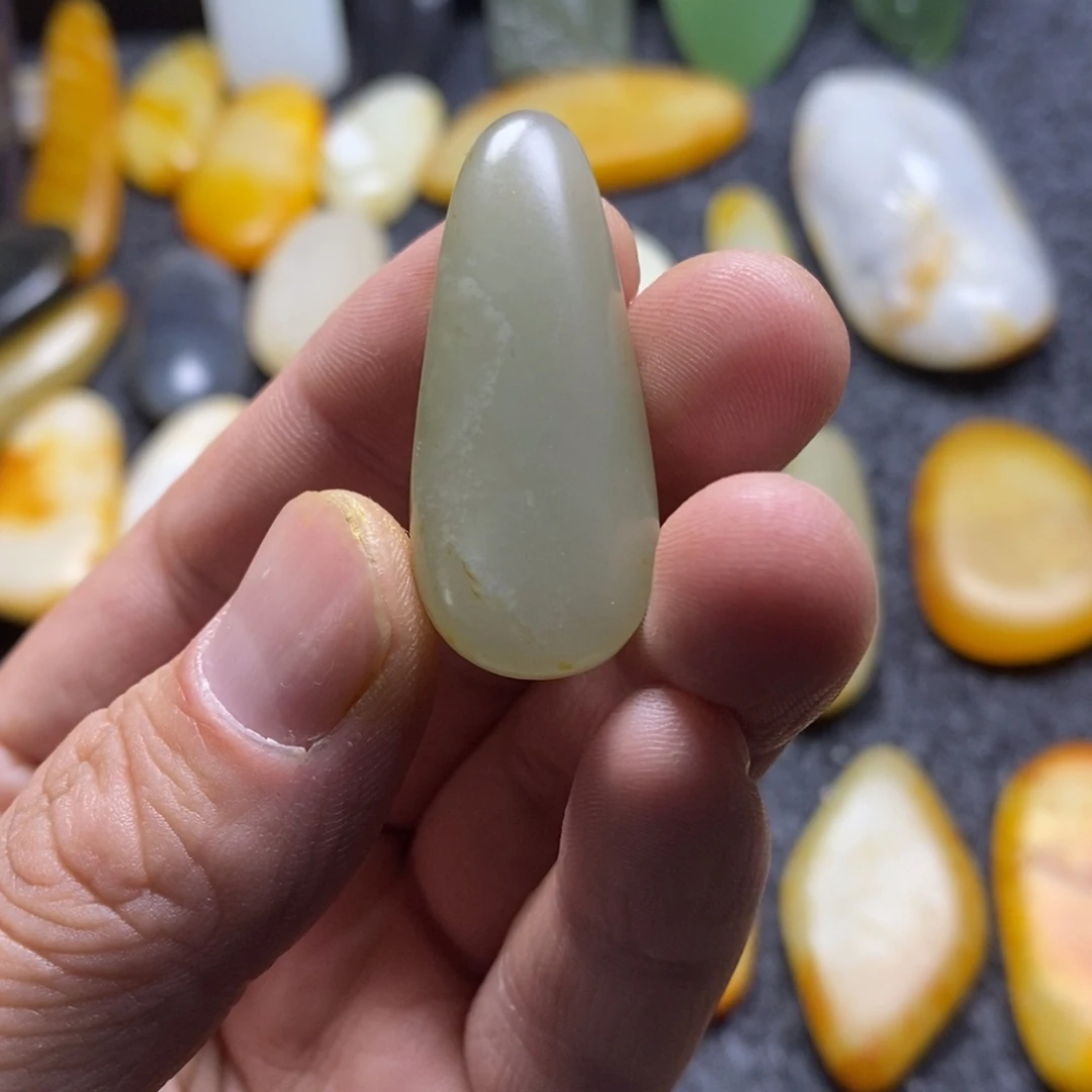 【闪购商品】和田玉颈饰未镶嵌