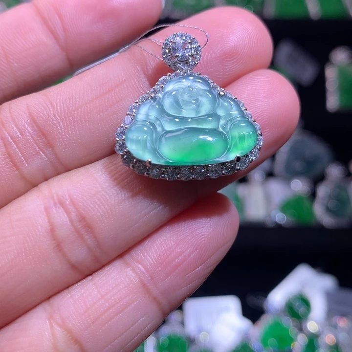 【闪购商品】颈饰银S925镶嵌翡翠