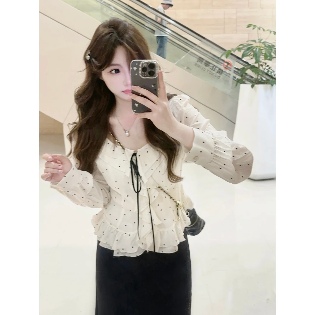 MuMu法式荷叶边蝴蝶结波点收腰上衣wp10038黑色高腰鱼尾裙wp10203