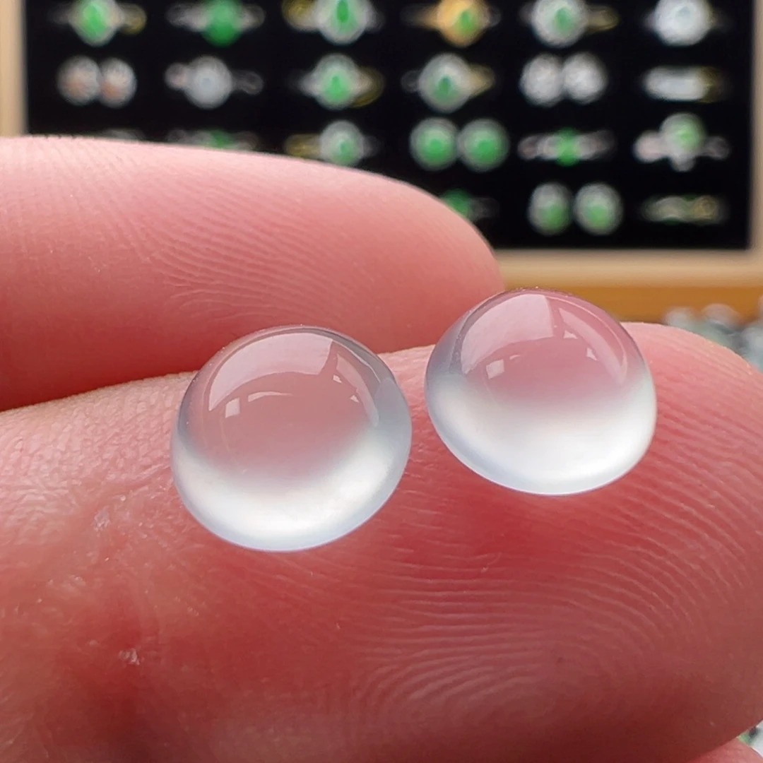 翡翠未镶嵌颈饰蛋面7.4