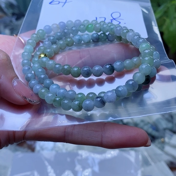 定制翡翠未镶嵌珠串