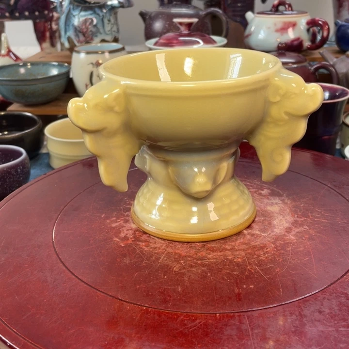 摆件鸡油黄聚宝盆小摆件