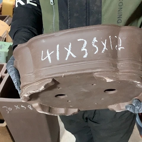 紫砂花盆手工制作