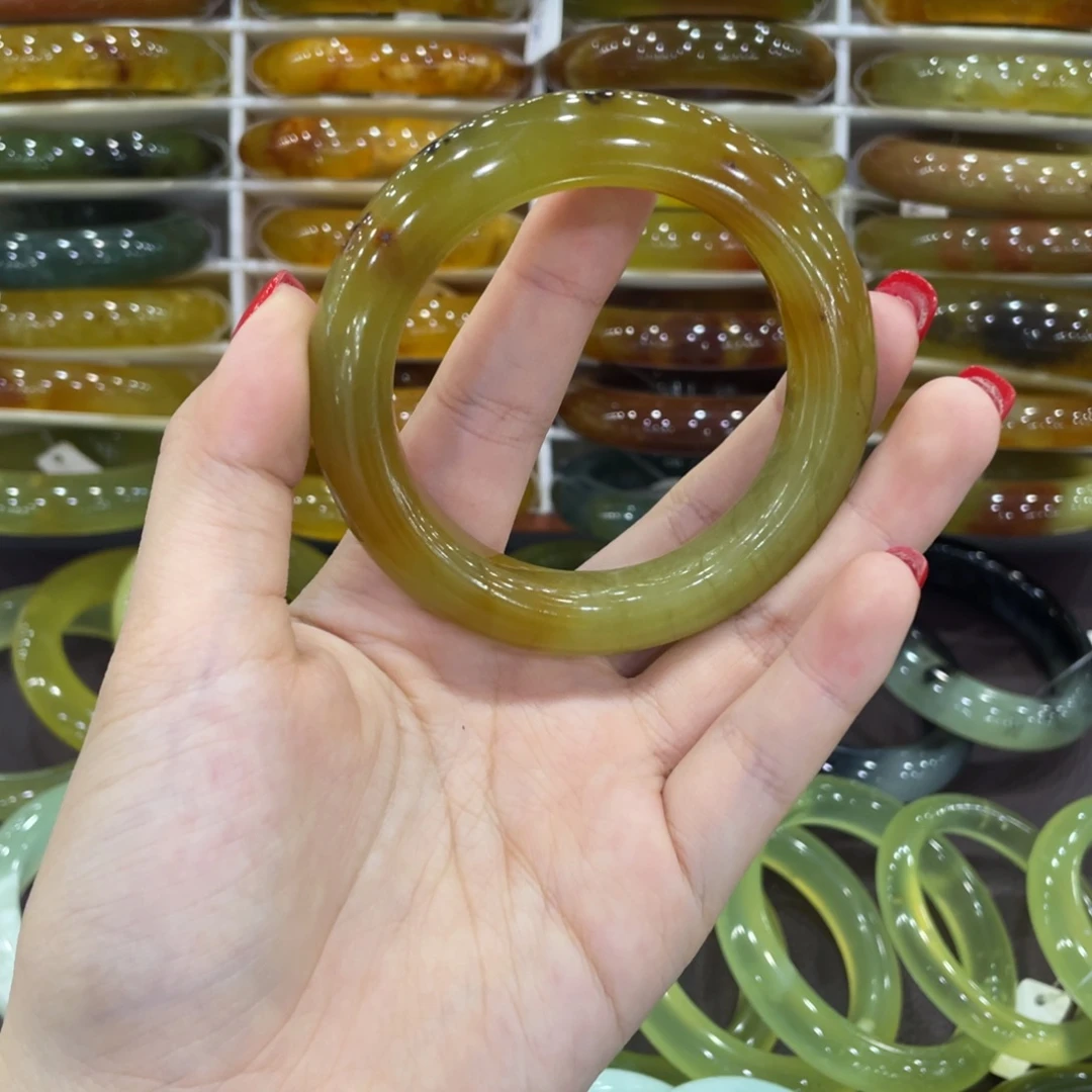 未镶嵌蛇纹石玉手镯