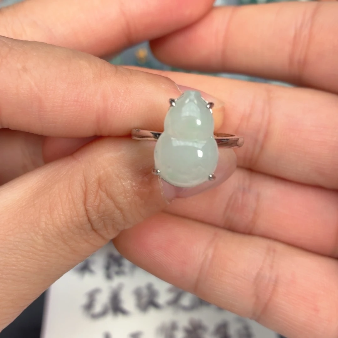 翡翠银S925镶嵌颈饰戒指