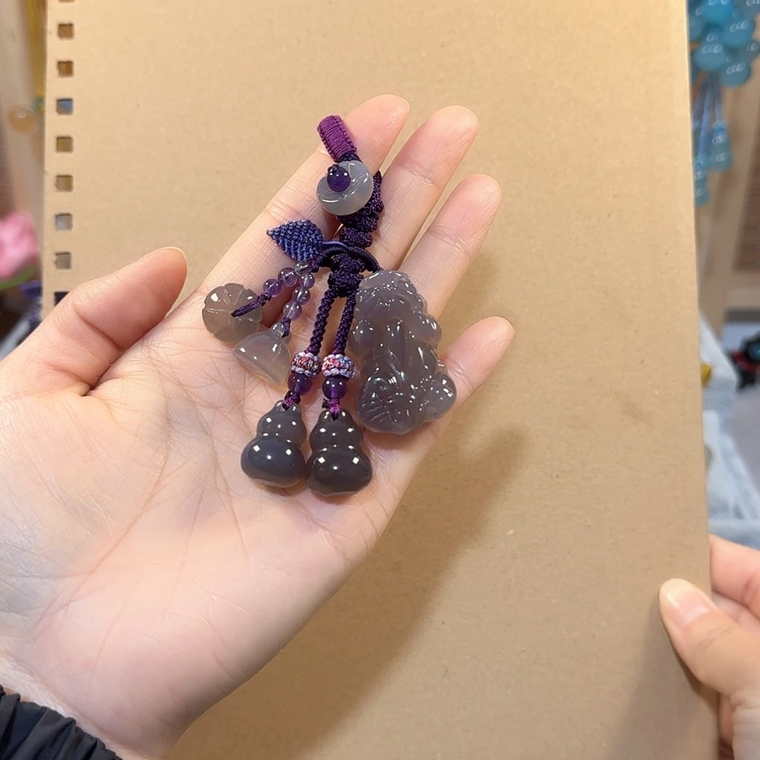 玛瑙/玉髓钥匙挂件未镶嵌梅*