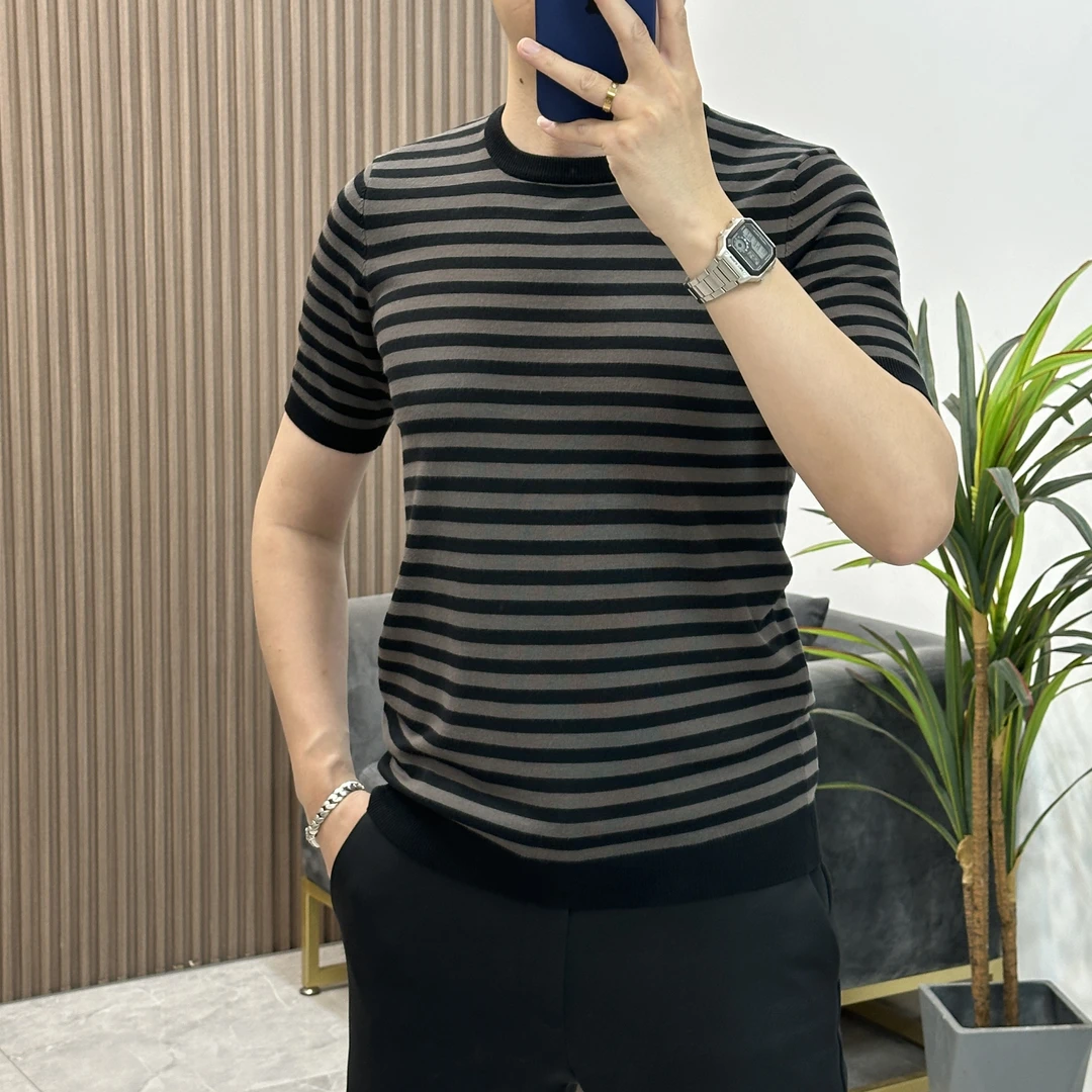 2025春夏男士针织条纹打底衫圆领短袖透气舒适时尚百搭休闲潮流