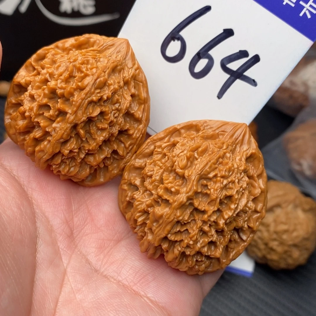 桃核把件满天星43mo