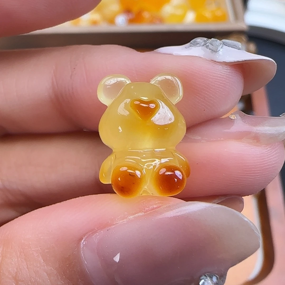 琥珀未镶嵌珠宝奇石博***理蜜蜡