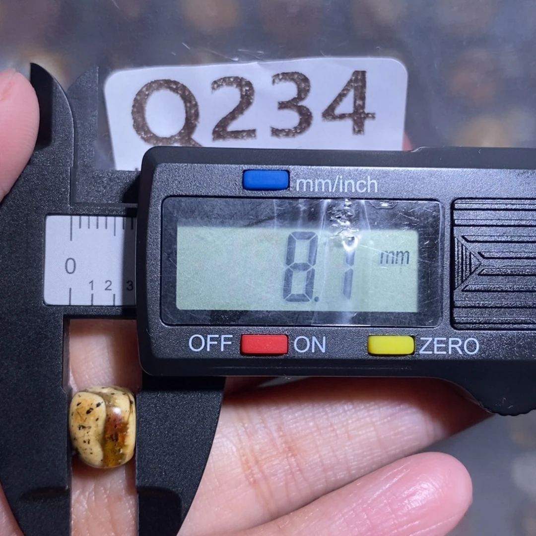 玄***风琥珀未镶嵌裸石未镶嵌琥珀蜜蜡裸石