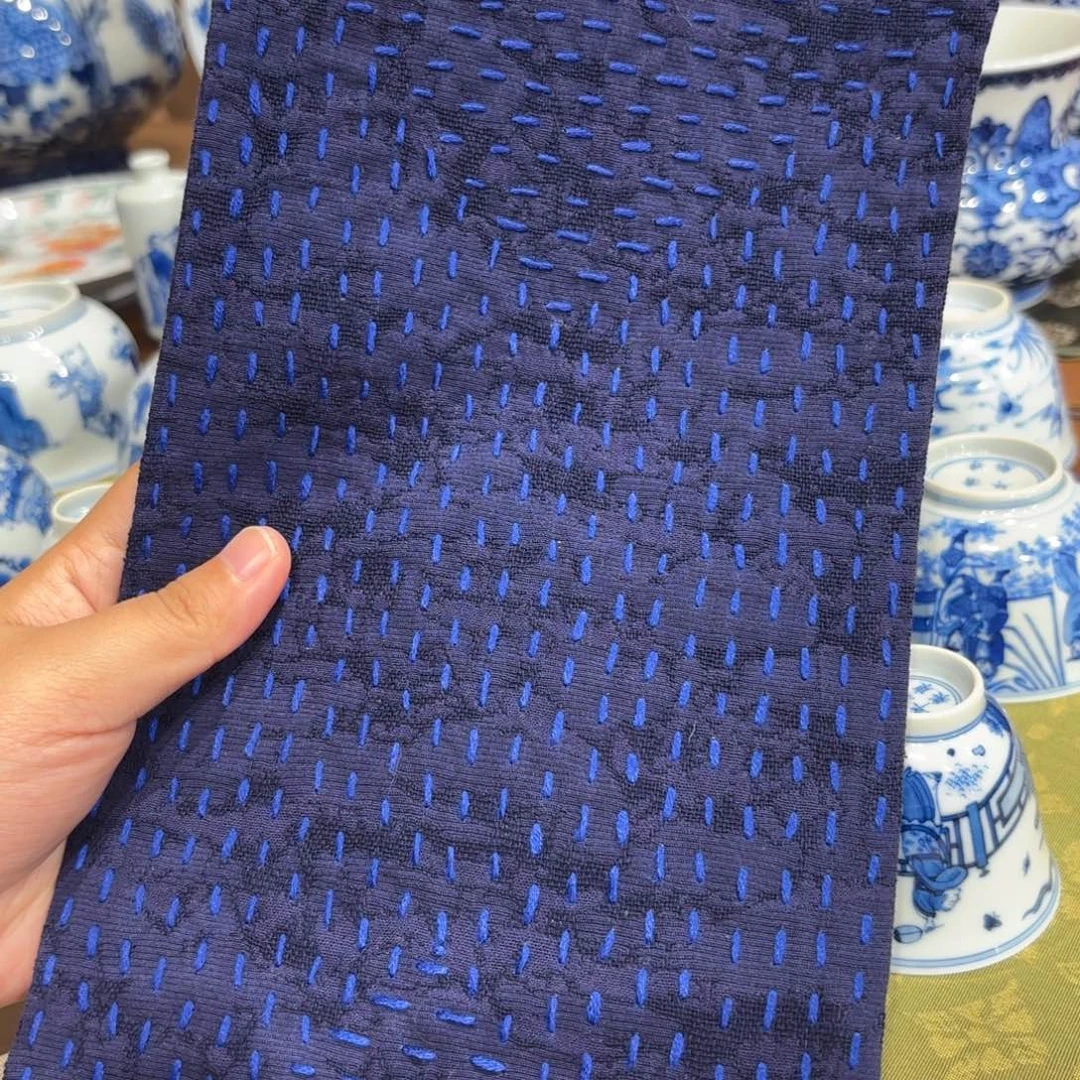 瓷密密缝茶席…………