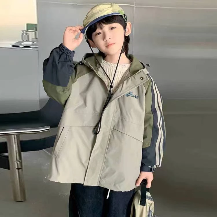 男童冲锋衣学生冲锋衣儿童外套男童胖子加大户外大童夹克春秋连帽