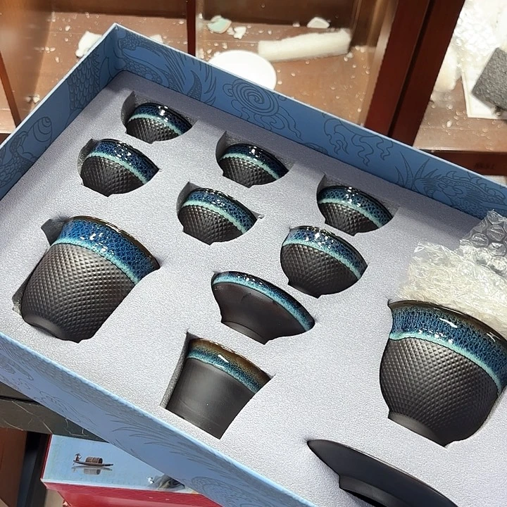 孤品茶具套装等。