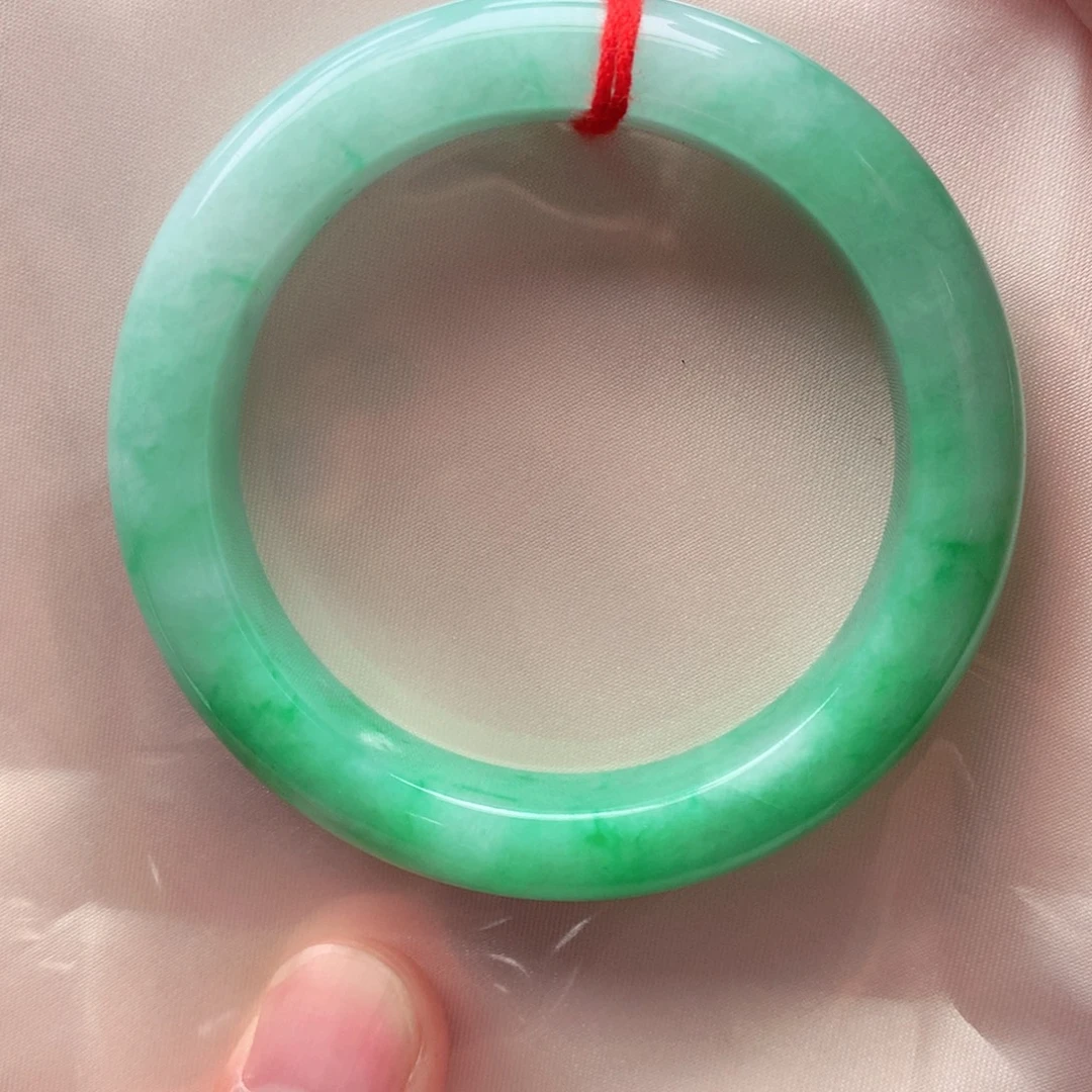 唐****翡翠未镶嵌手镯翡翠