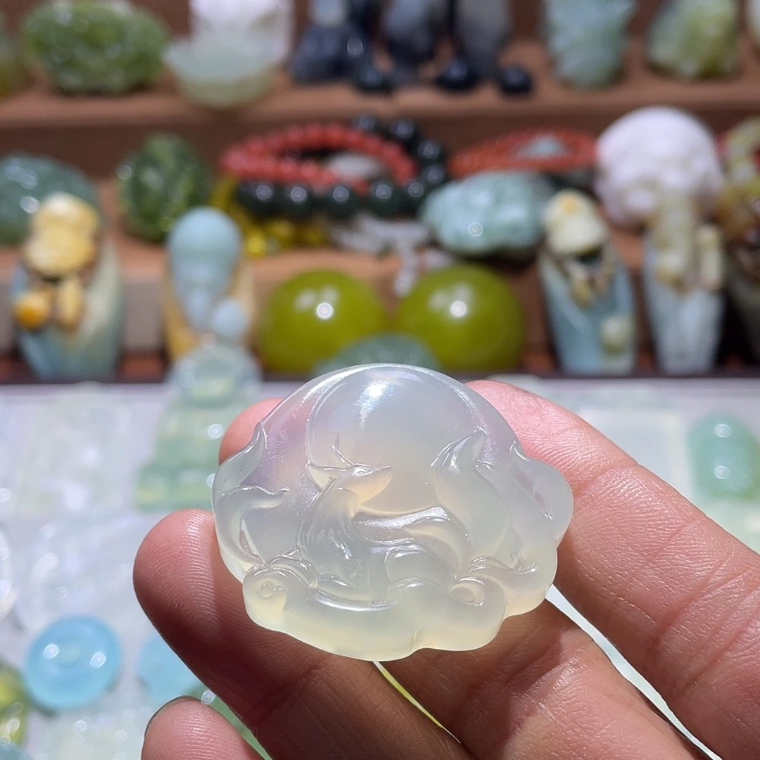 未镶嵌蛇纹石玉珠宝奇石