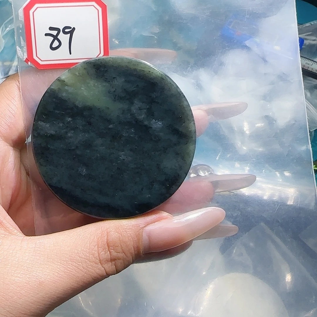 和田玉未镶嵌珠宝半成品