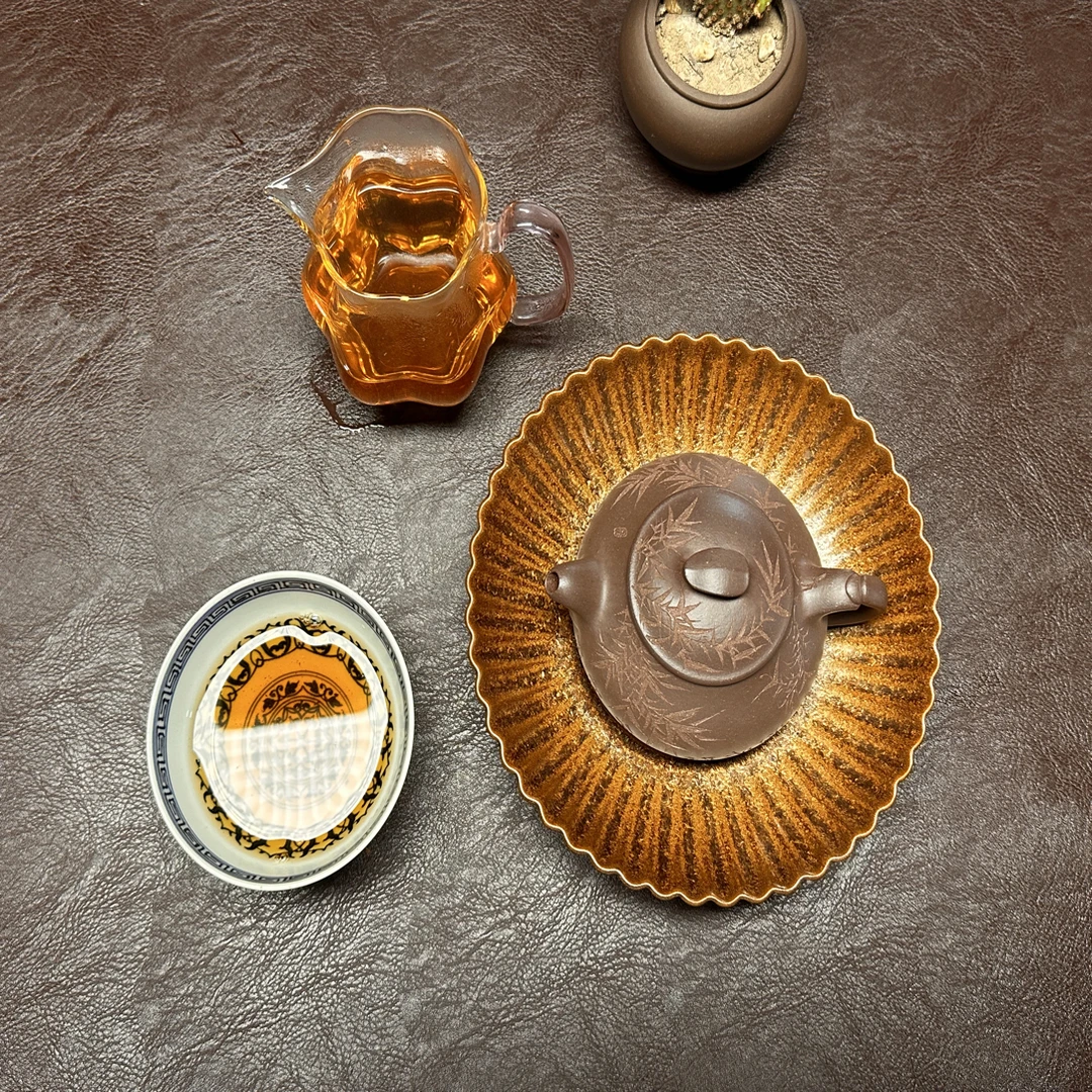 原矿0添加大水潭手磨料天青泥刻竹子画（简瓢壶）150cc