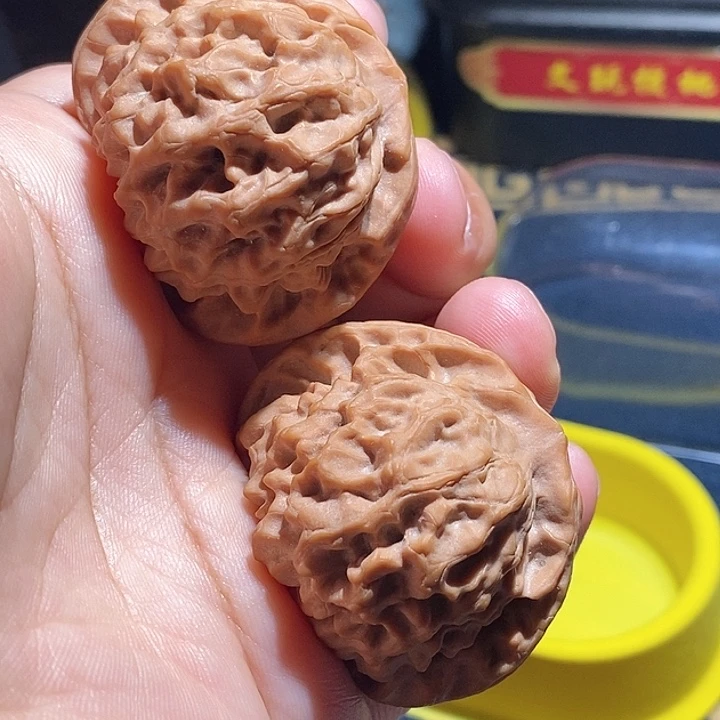 【闪购商品】吊坠文玩核桃元**贞玄月