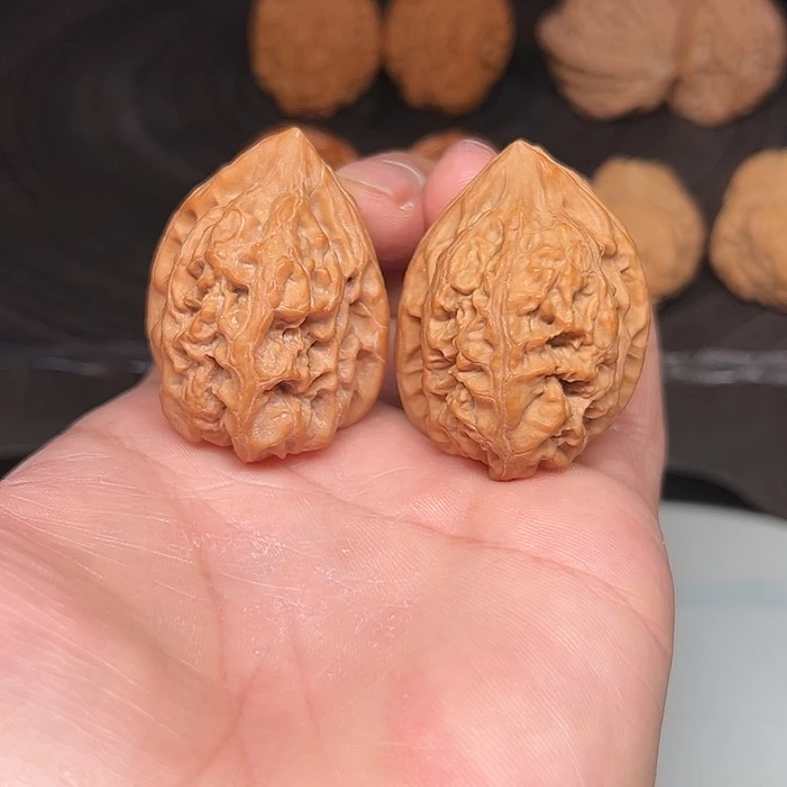 把件文玩核桃平谷火苗 33+