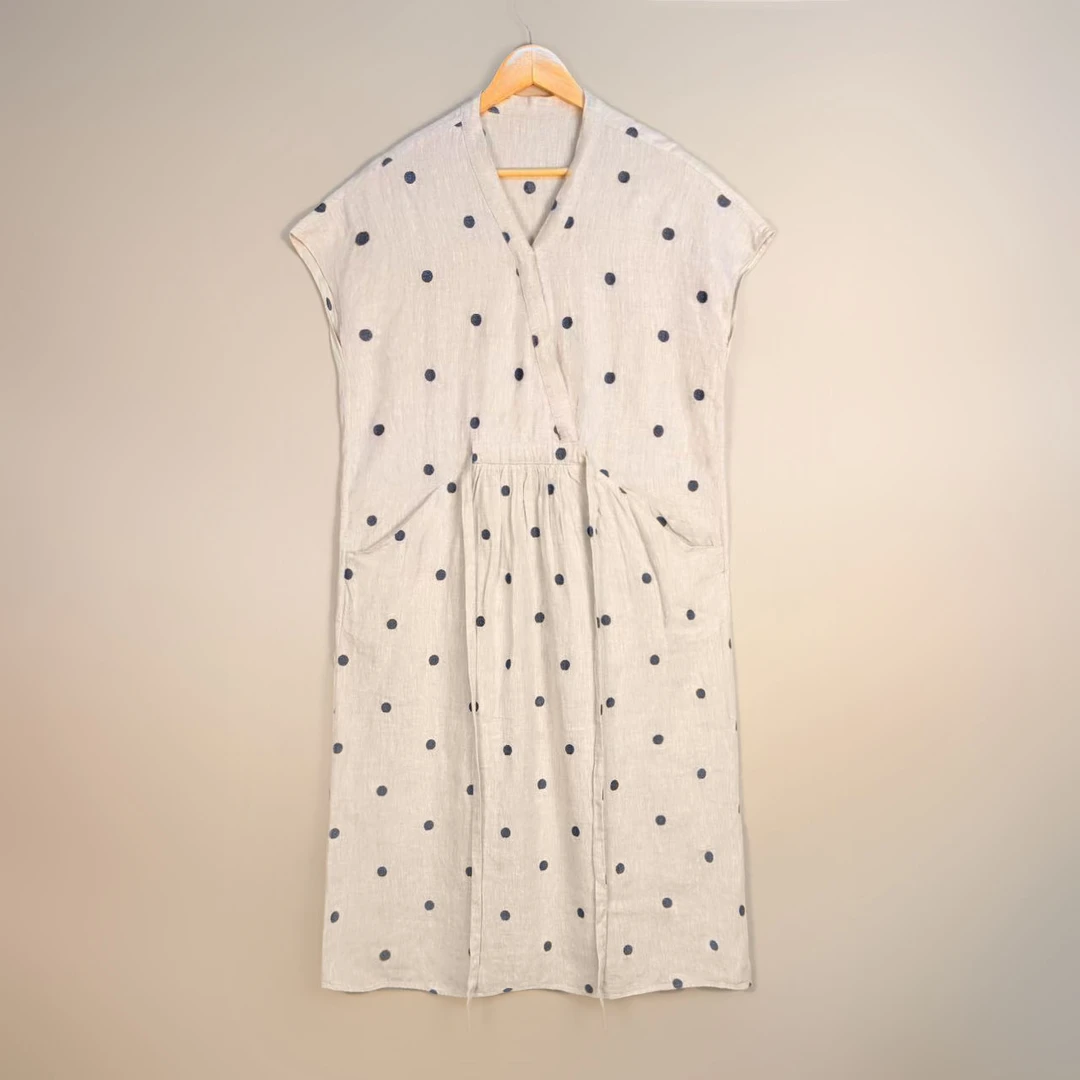 【连衣裙】文艺气质淑女舒适穿搭波点刺绣无袖洋气高级亚麻宽松版