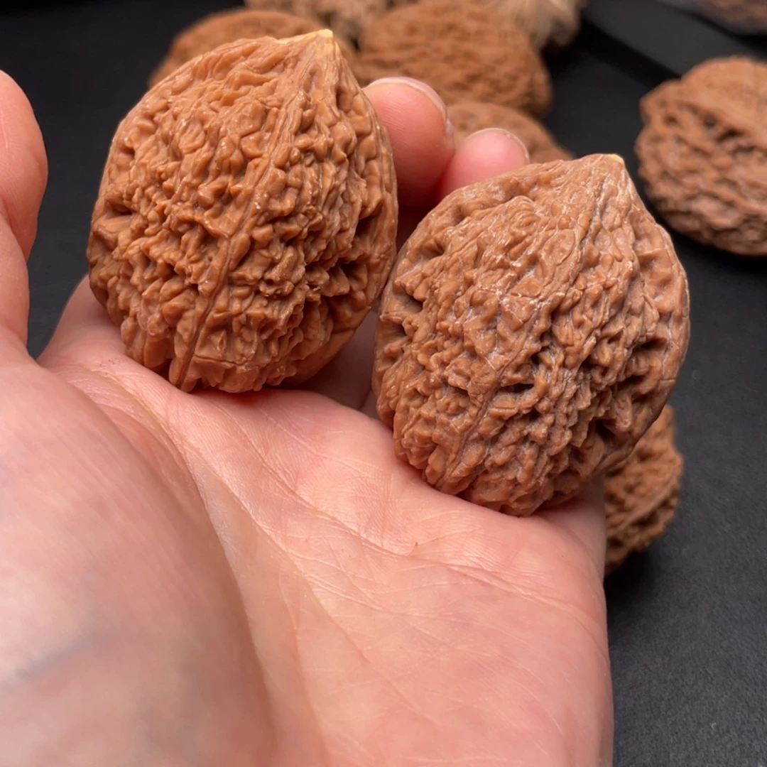 珍***销文玩核桃吊坠大蒜头37带黄