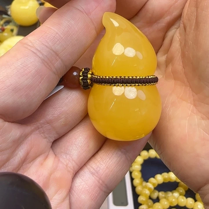 未镶嵌颈饰蜜蜡天然蜜蜡