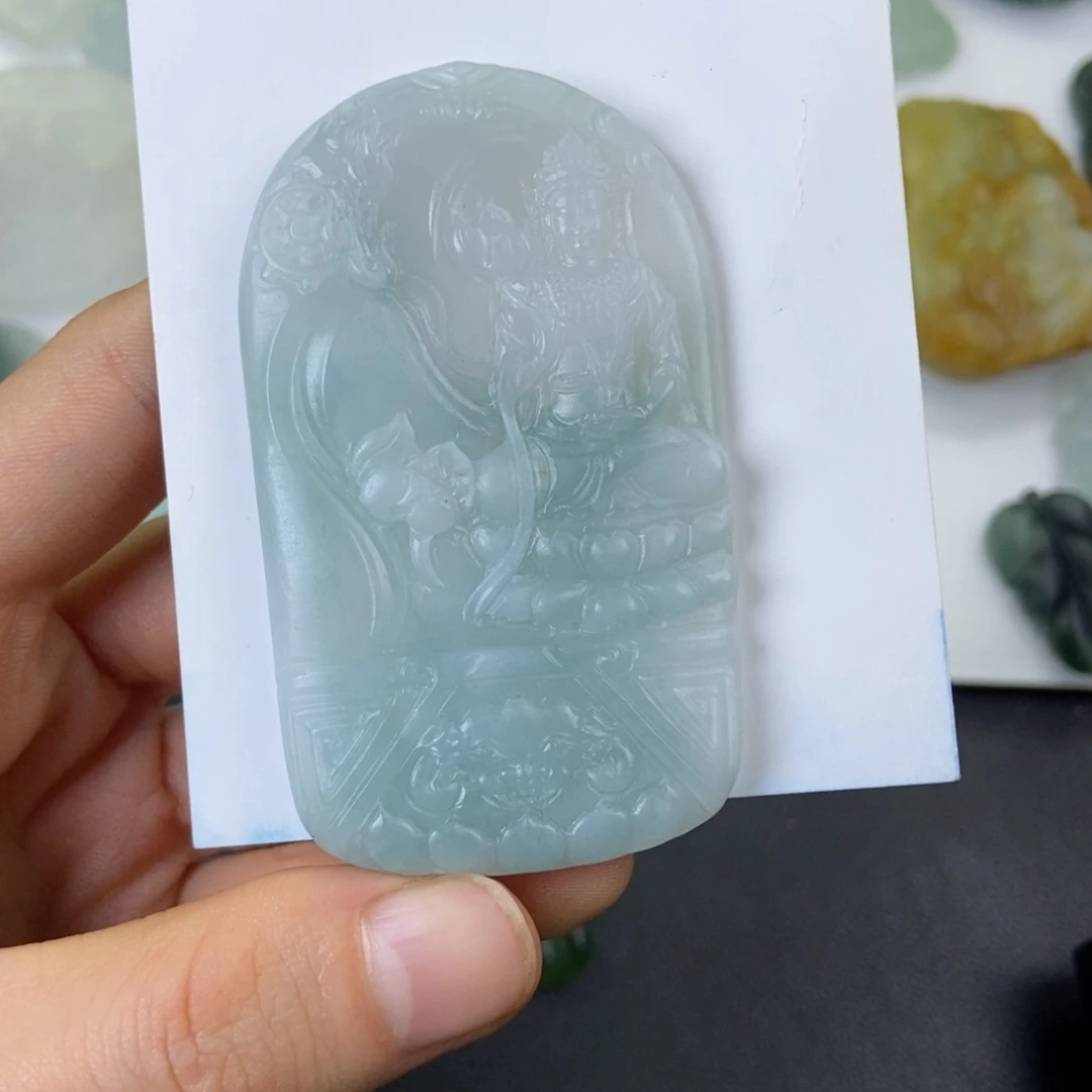 定制翡翠未镶嵌一****愁