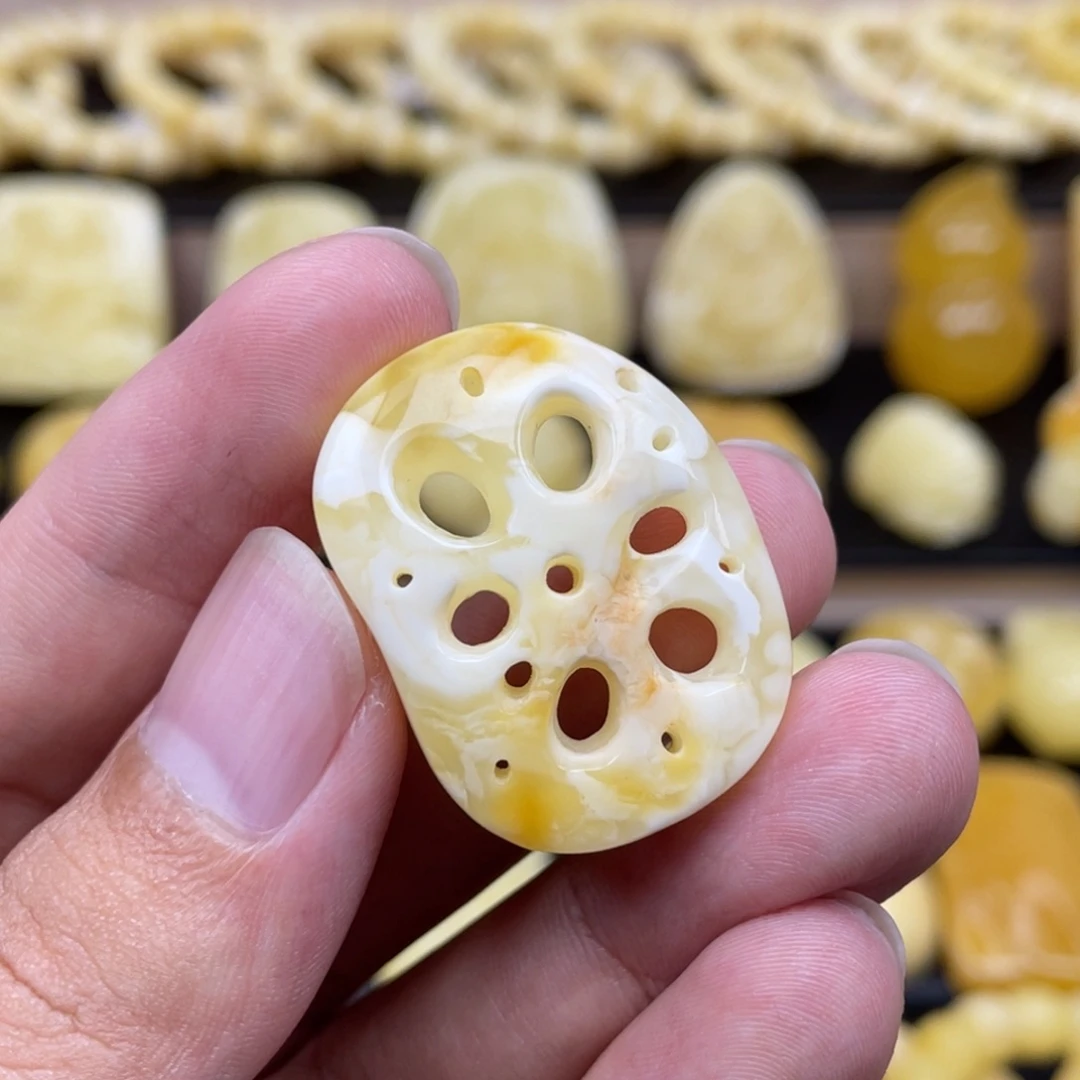 琥珀未镶嵌裸石琥珀蜜蜡