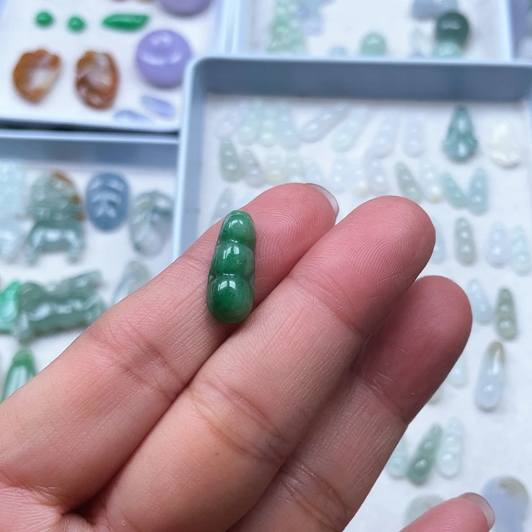 颈饰未镶嵌翡翠8888888