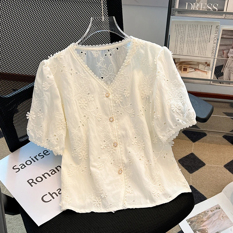 2025新款小个子提花蕾丝短袖衬衫女夏装法式镂空高级感泡泡袖上衣