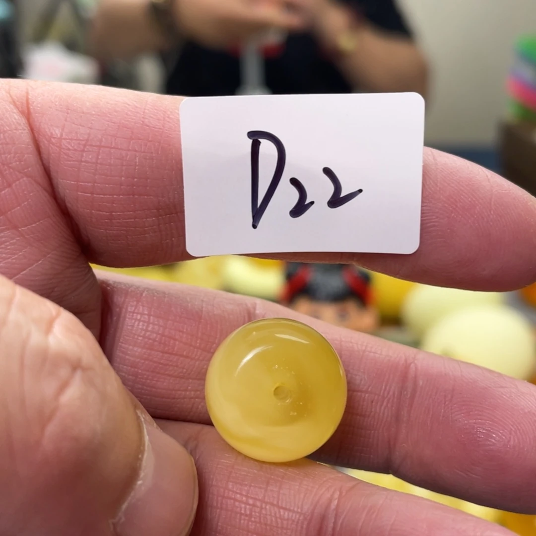 手链琥珀未镶嵌多样性发，发其中一件