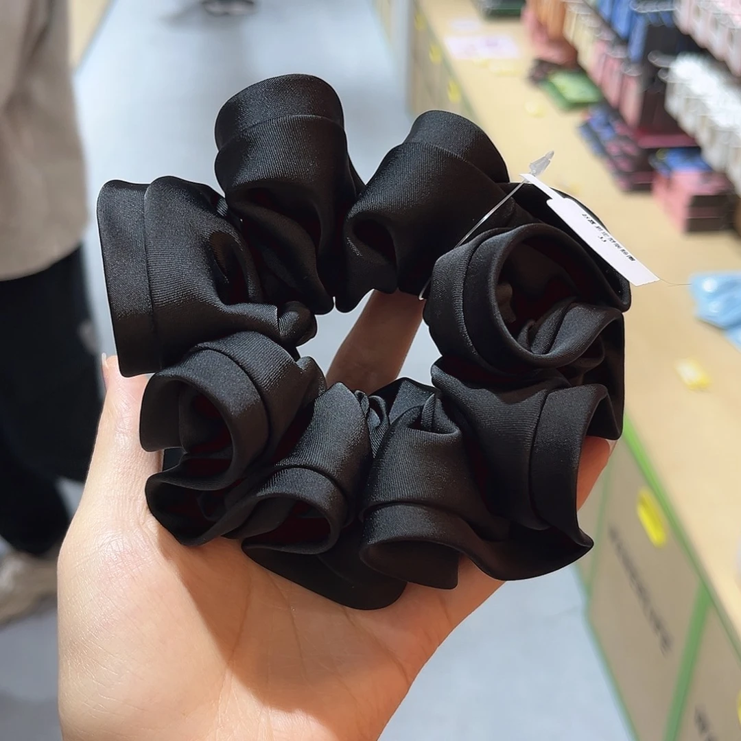 布艺非金属露思黑色大肠