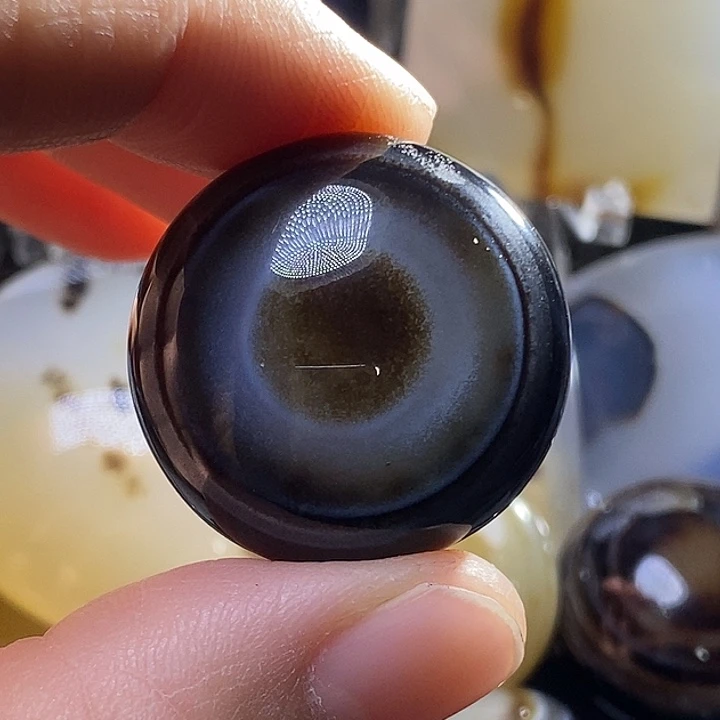 未镶嵌颈饰玛瑙/玉髓紫**雾