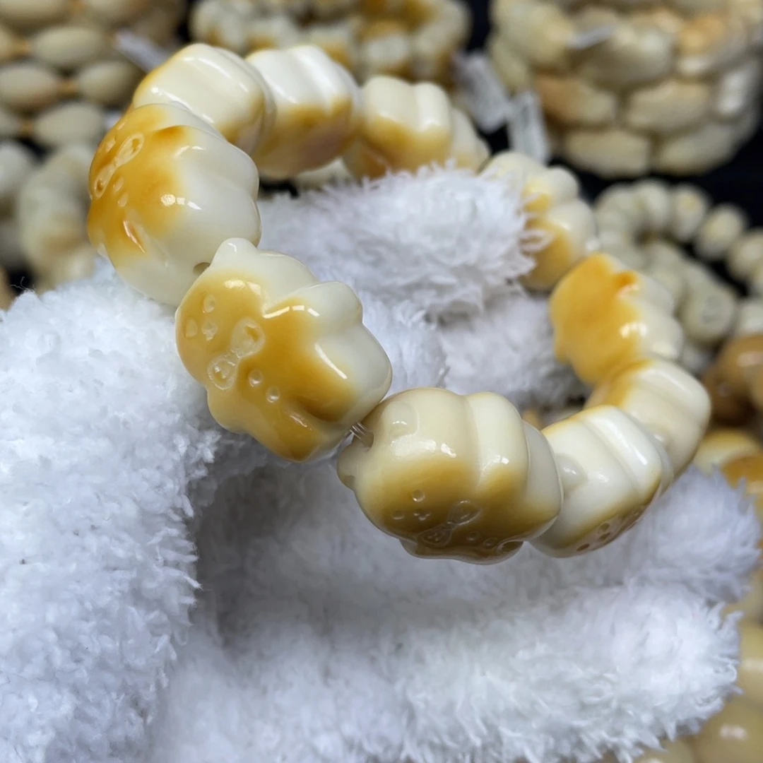 手串菩提根/象牙果11.7.31微瑕猫饼
