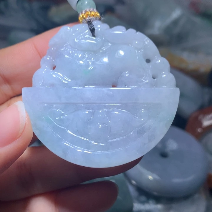 翡翠未镶嵌颈饰保真天然A货翡翠