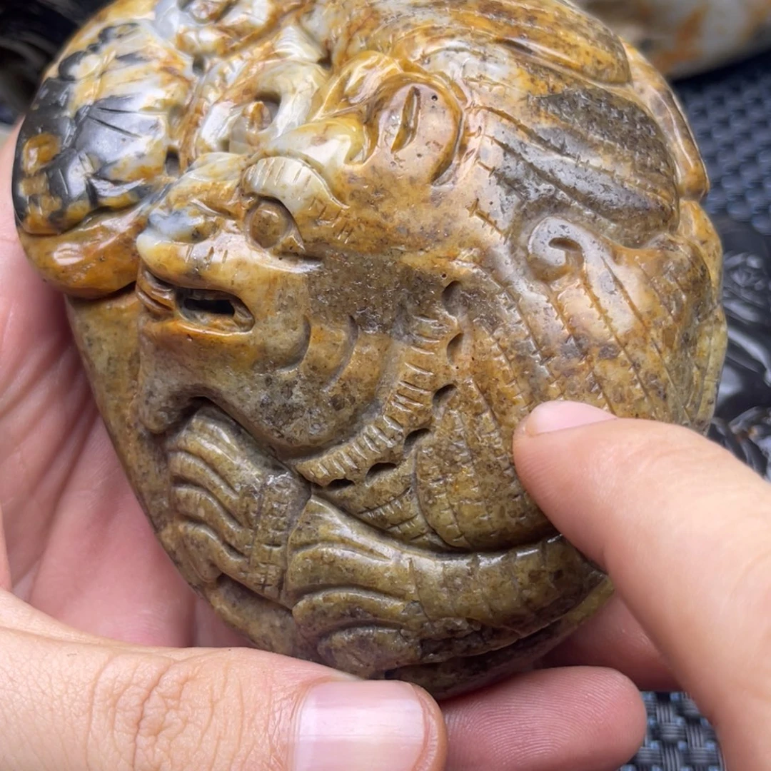 和田玉（糖玉）未镶嵌挂件